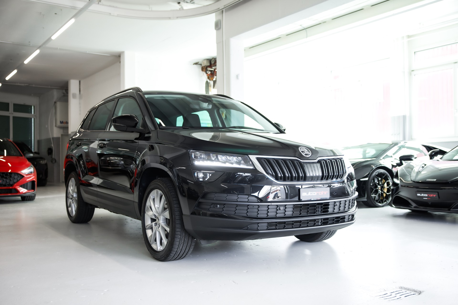 SKODA Karoq 1.0 TSI Ambition DSG-image-2