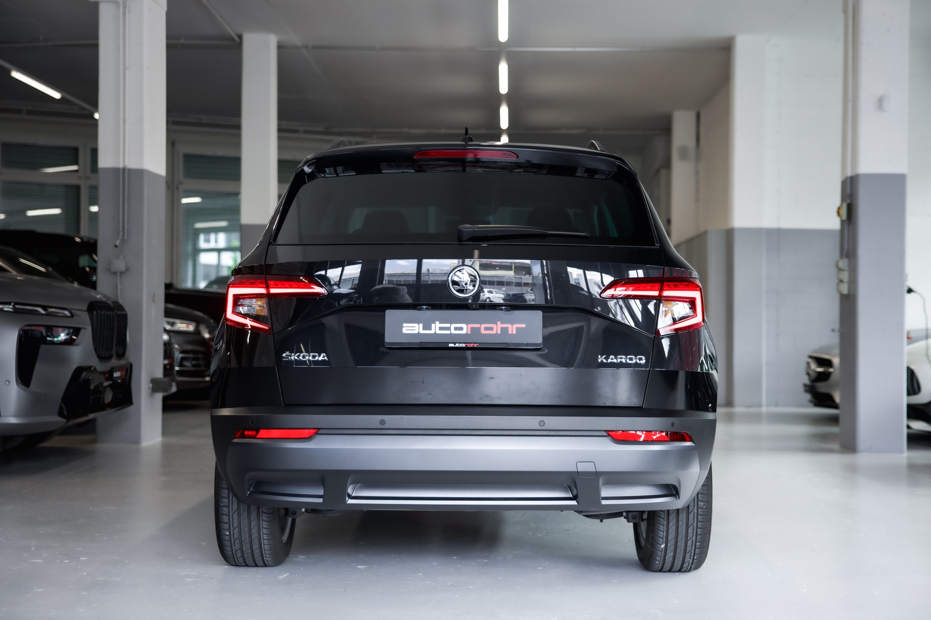 SKODA Karoq 1.0 TSI Ambition DSG-image-5