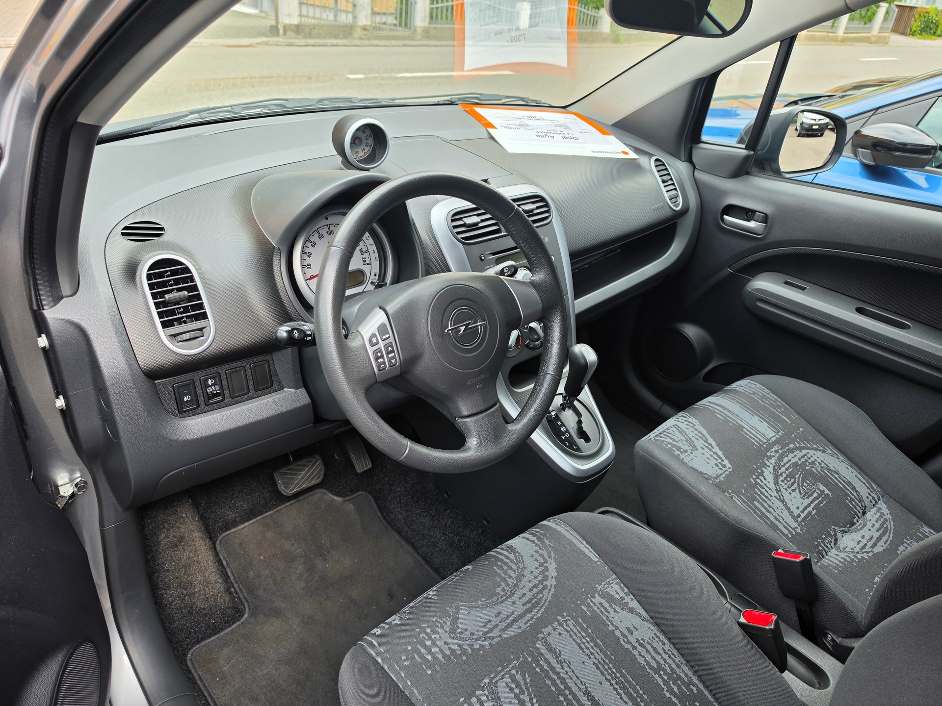 OPEL Agila 1.2 Enjoy Automatic-image-5