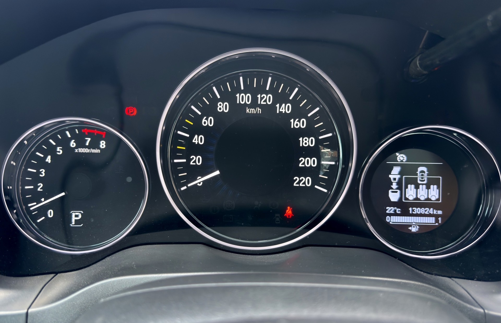 HONDA HR-V 1.5i-VTEC Executive CVT-image-18