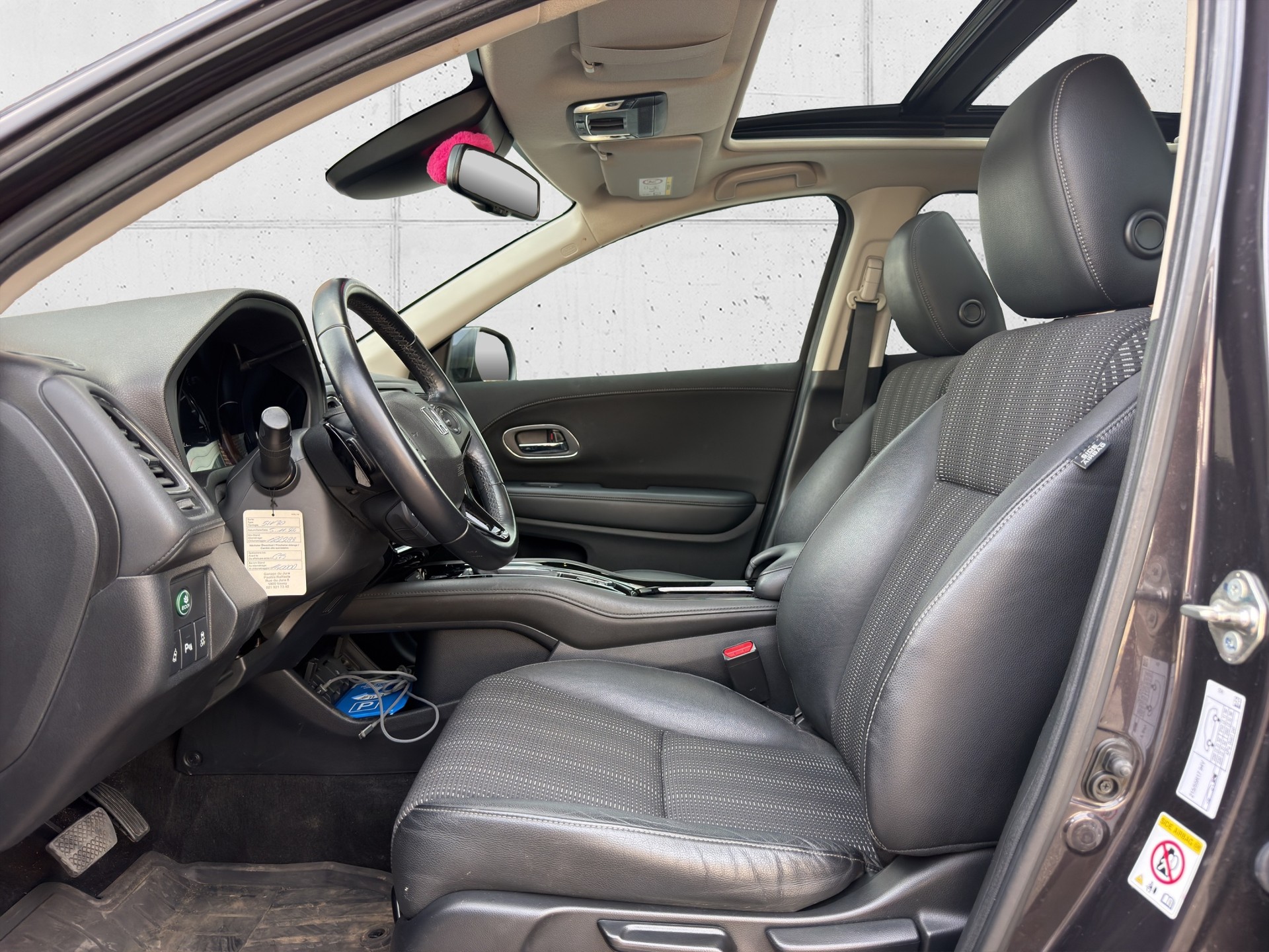 HONDA HR-V 1.5i-VTEC Executive CVT-image-10