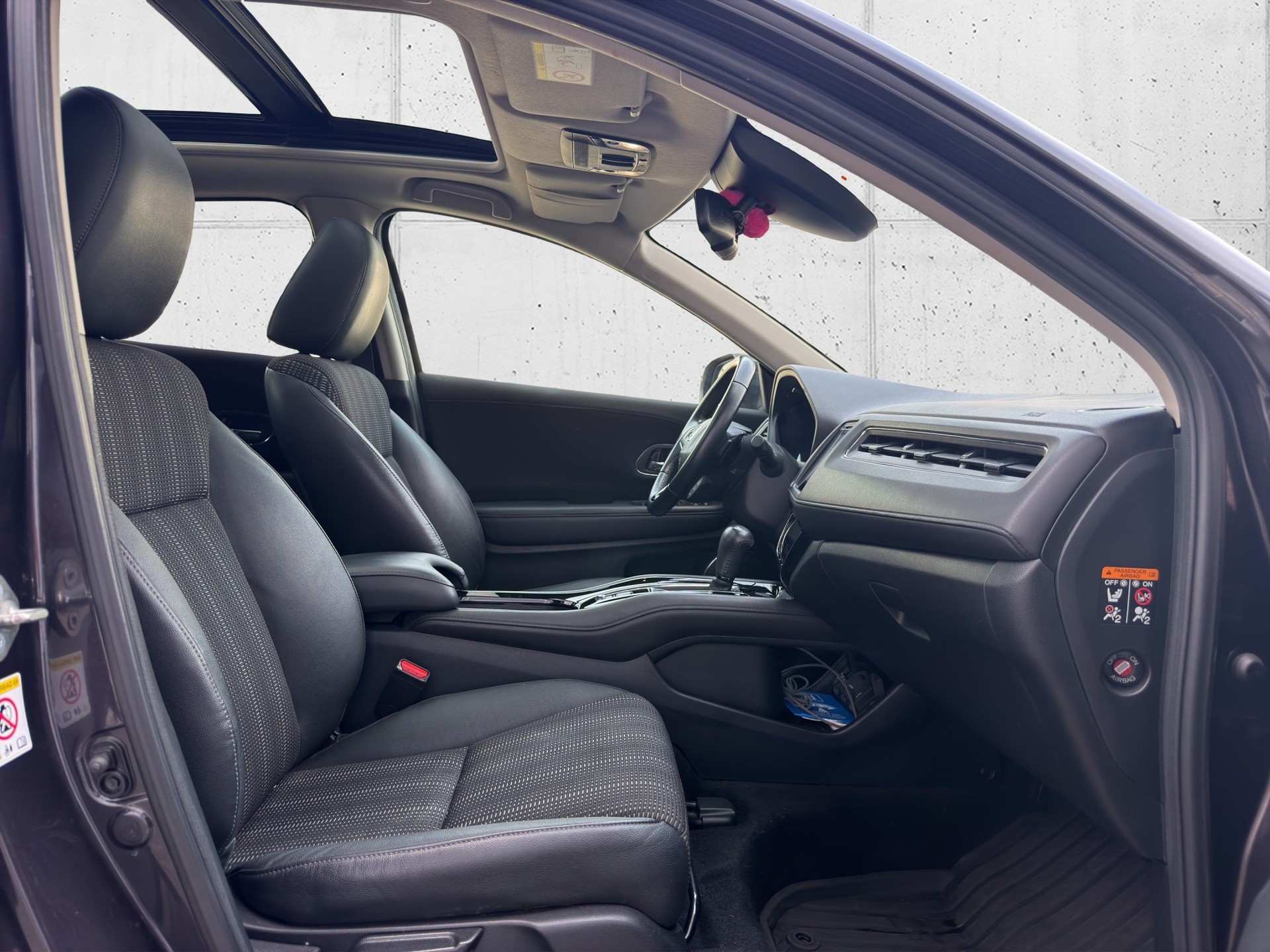 HONDA HR-V 1.5i-VTEC Executive CVT-image-22
