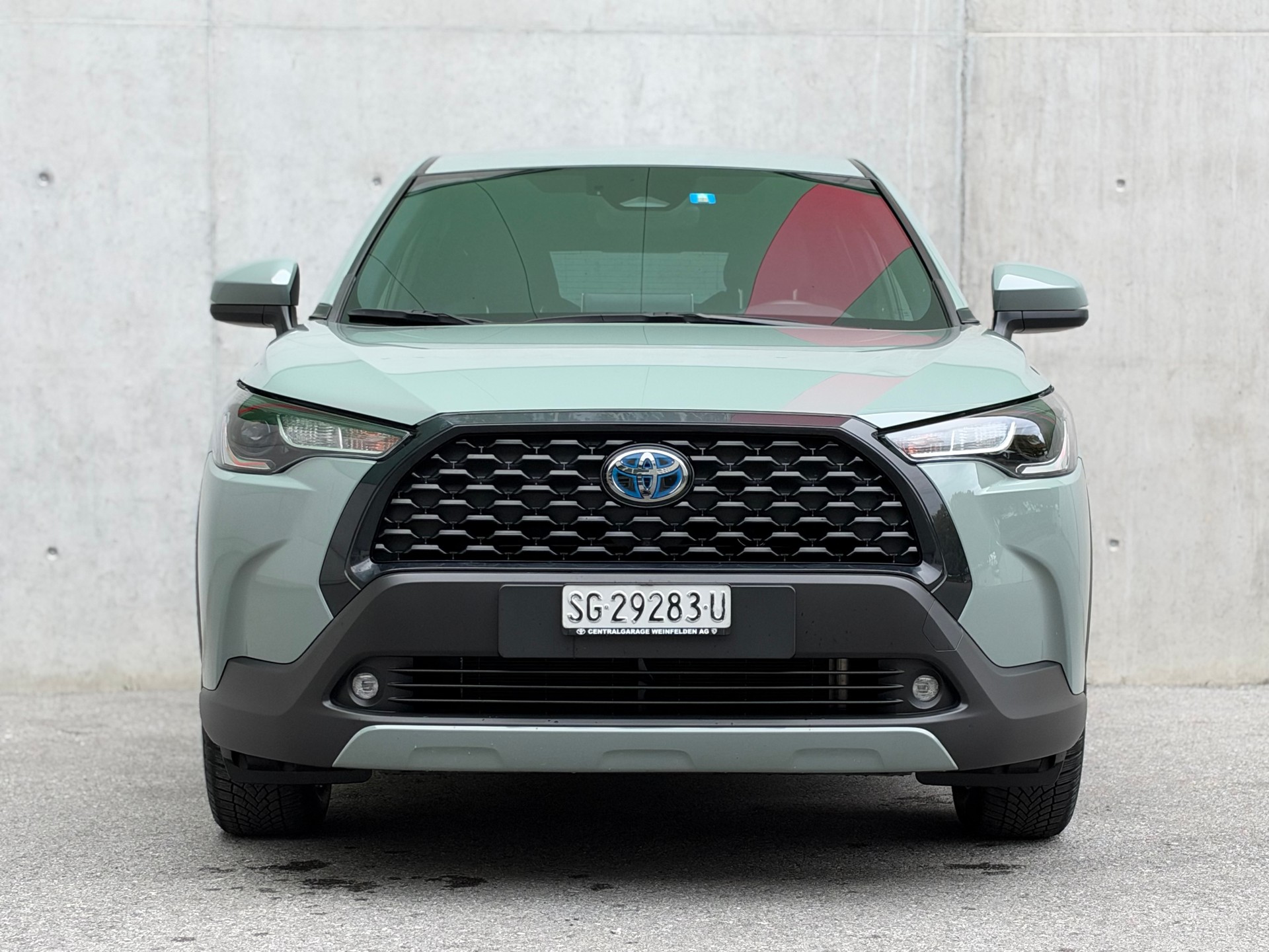 TOYOTA Corolla Cross 2.0 4WD Trend e-CVT-image-3