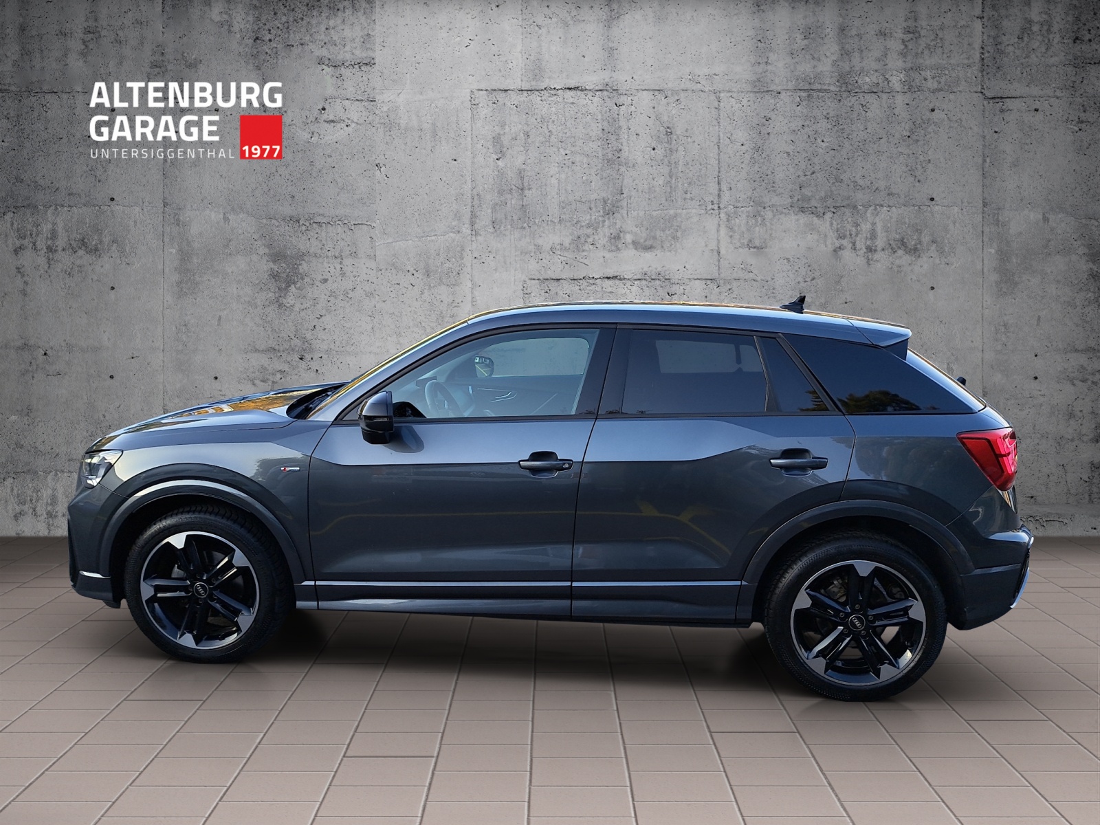 AUDI Q2 1.5 35 TFSI S Line S-Tronic-showroom-element-1