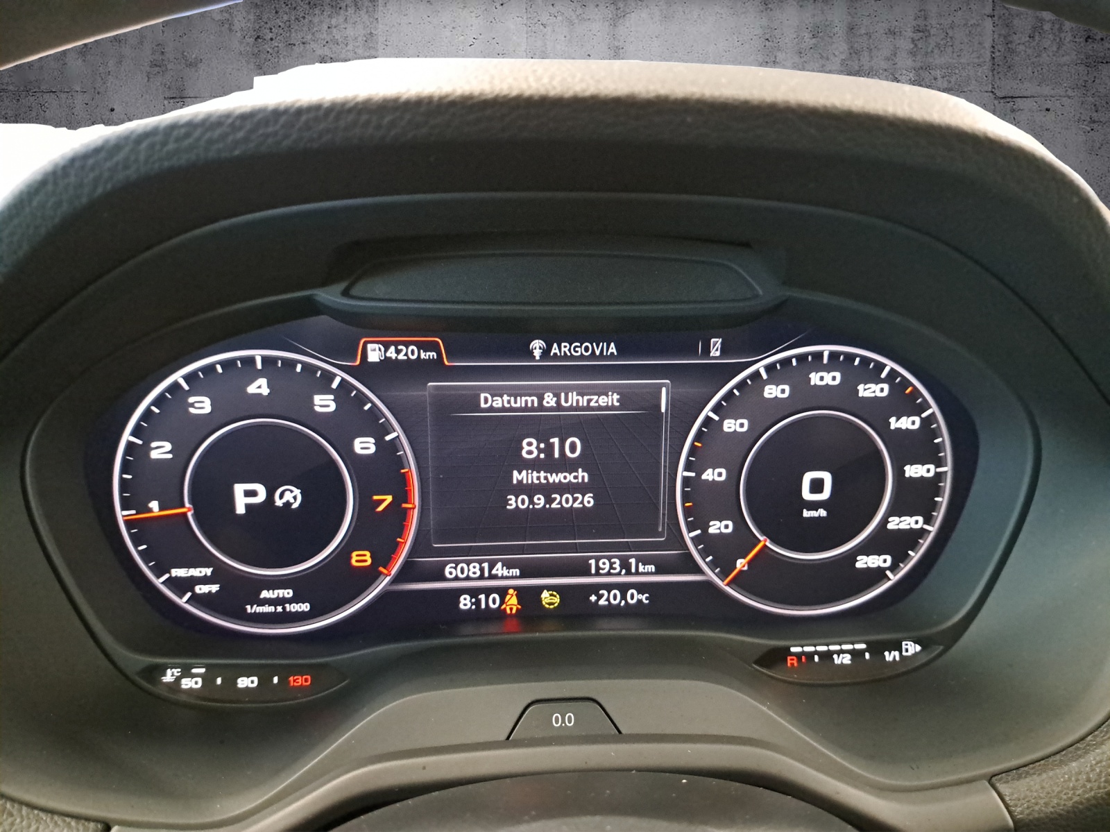 AUDI Q2 1.5 35 TFSI S Line S-Tronic-image-11