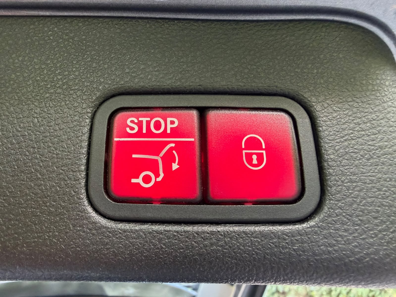 MERCEDES-BENZ GLE 500 e 4Matic 7G-Tronic-image-17