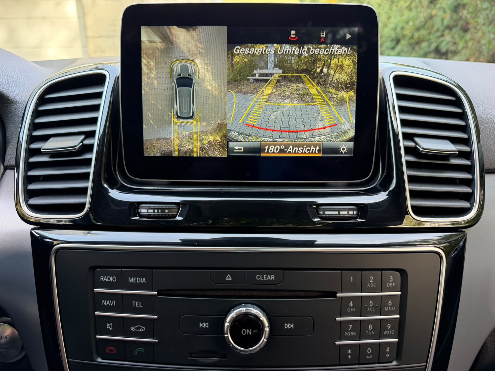 MERCEDES-BENZ GLE 500 e 4Matic 7G-Tronic-image-25