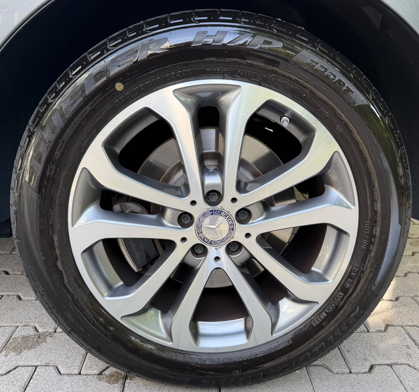 MERCEDES-BENZ GLE 500 e 4Matic 7G-Tronic-image-9