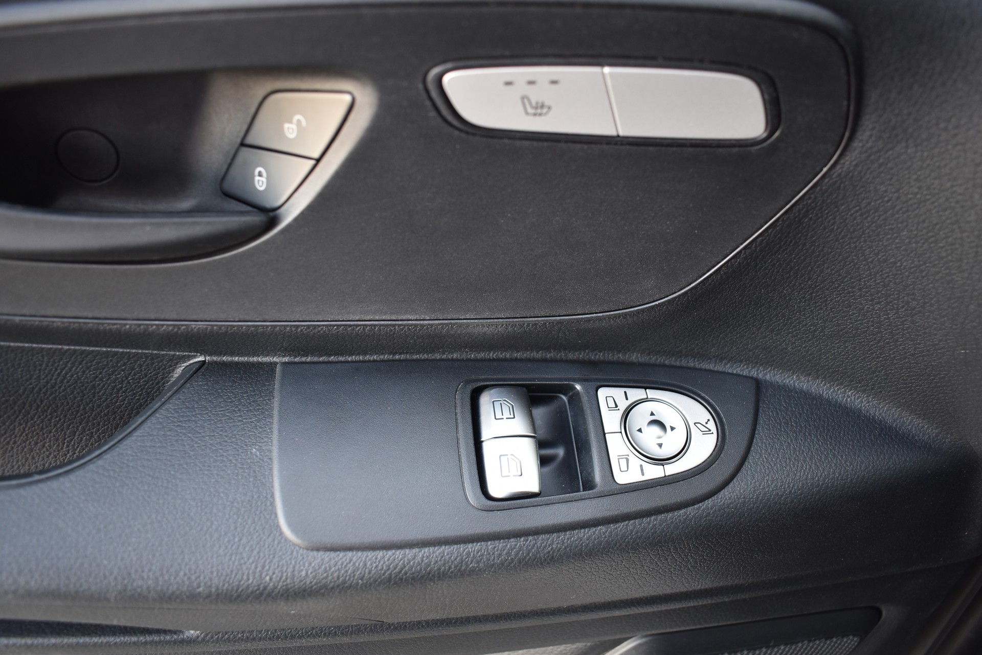 MERCEDES-BENZ Vito 116 CDI Lang 4x4-image-13