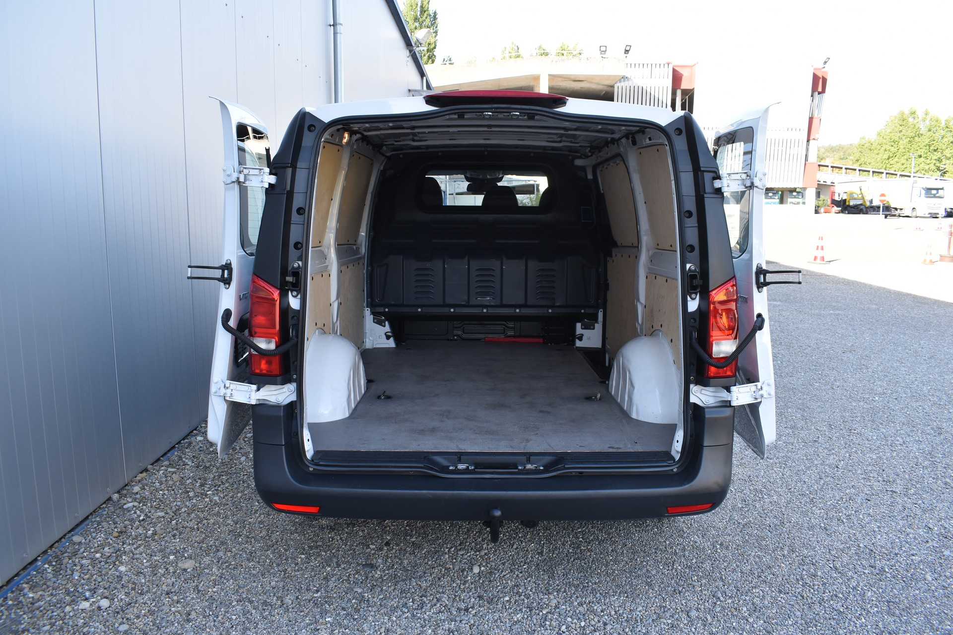 MERCEDES-BENZ Vito 116 CDI Lang 4x4-image-8