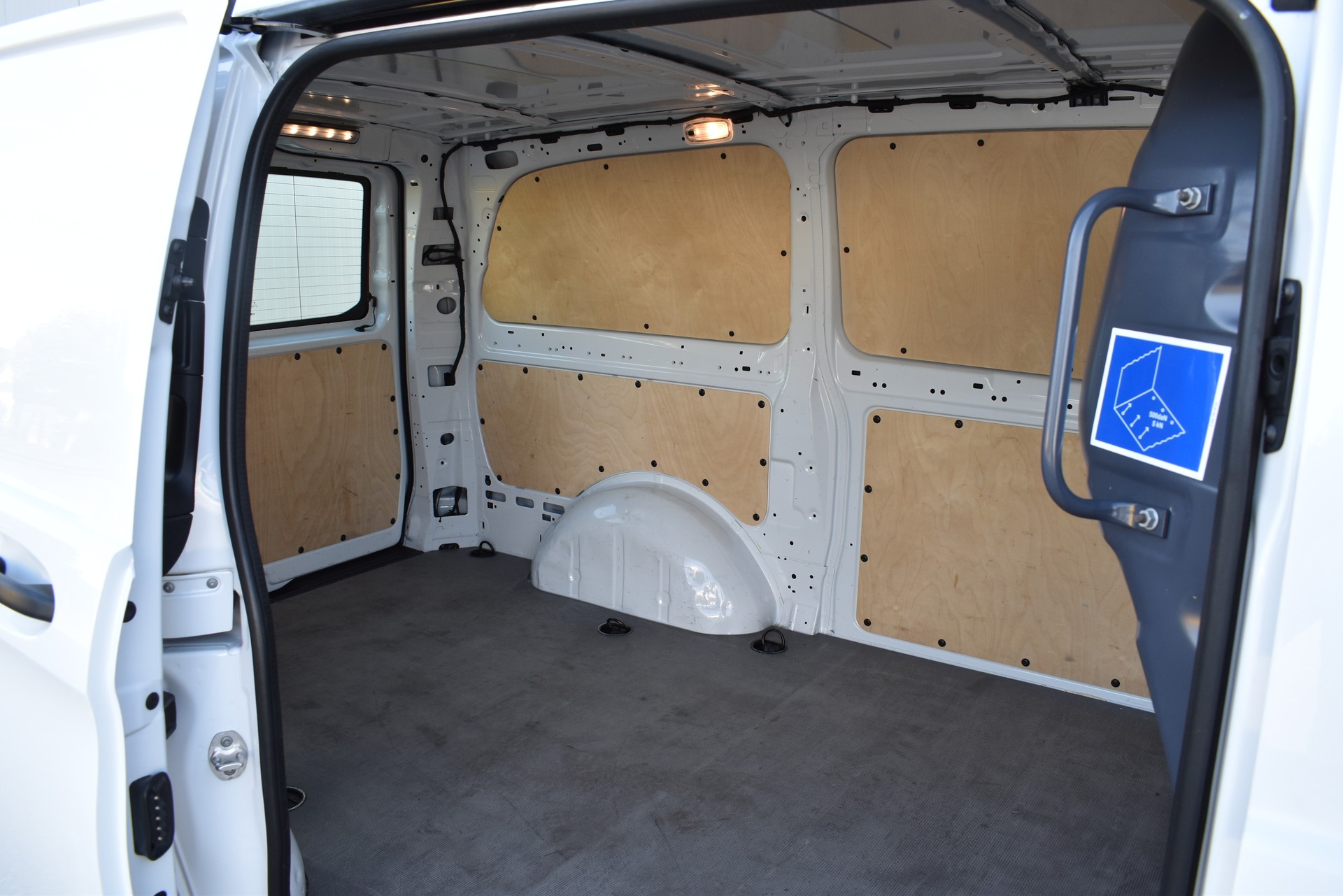 MERCEDES-BENZ Vito 116 CDI Lang 4x4-image-5
