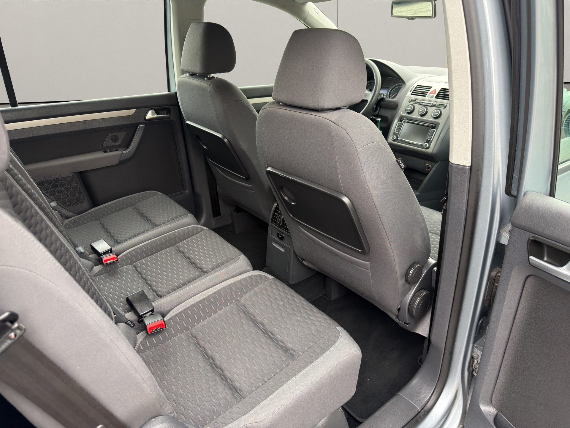 VW Touran 1.4 TSI Highline-image-11