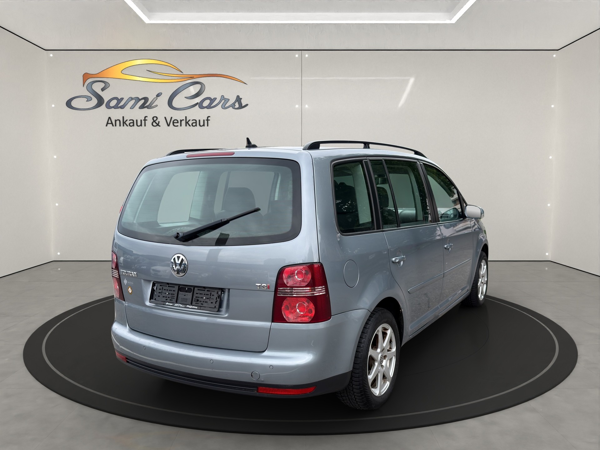 VW Touran 1.4 TSI Highline-image-4