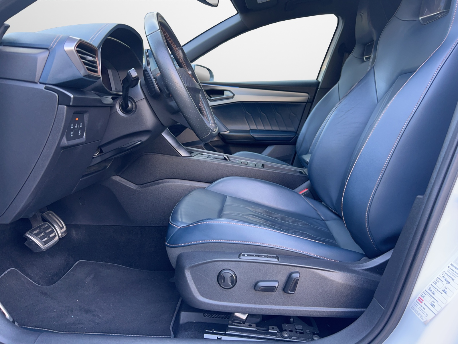 CUPRA LEON VZ 2.0 TSI DSG-image-4