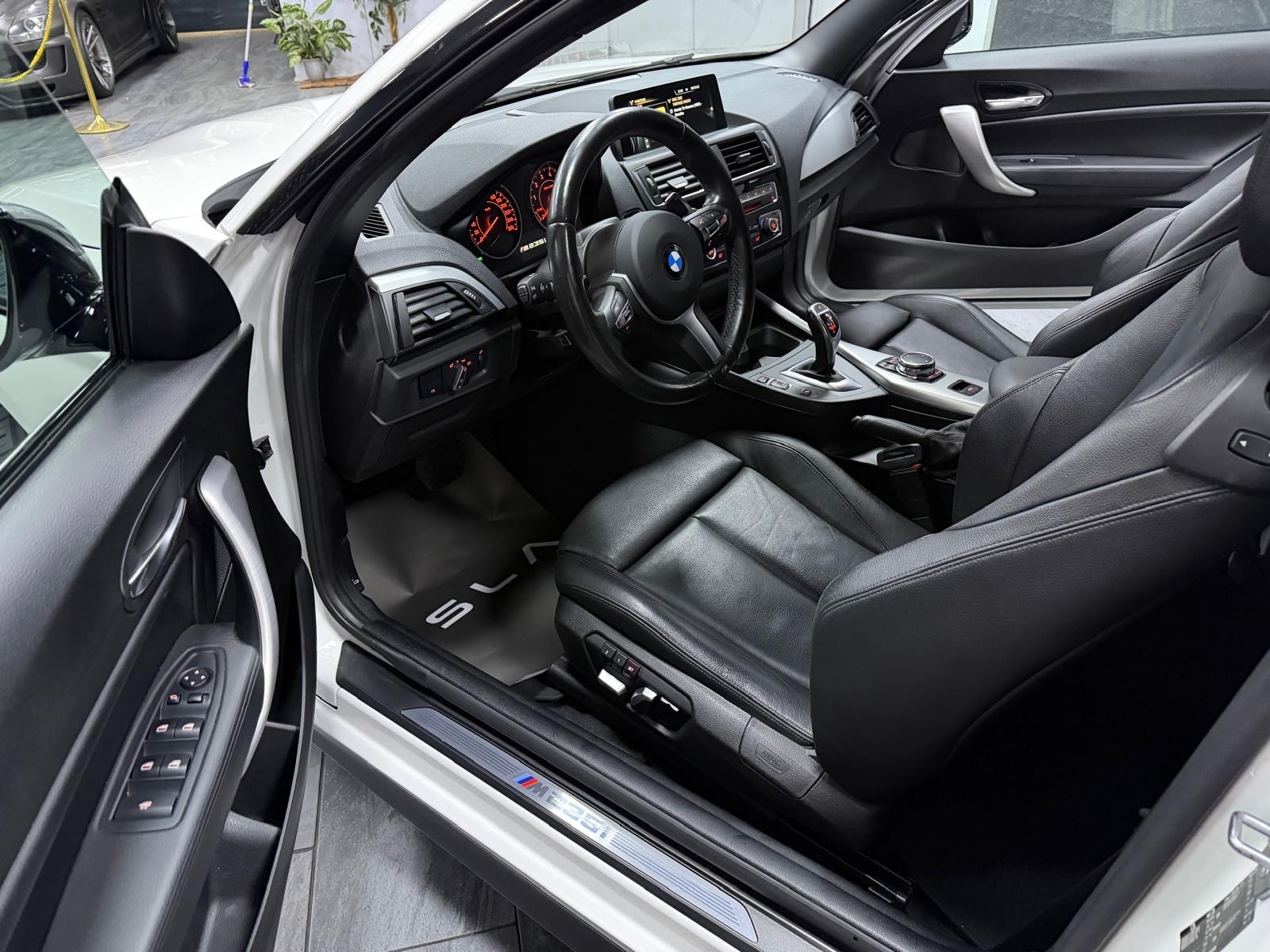 BMW M235i Steptronic / Leasing ab 399.--image-7