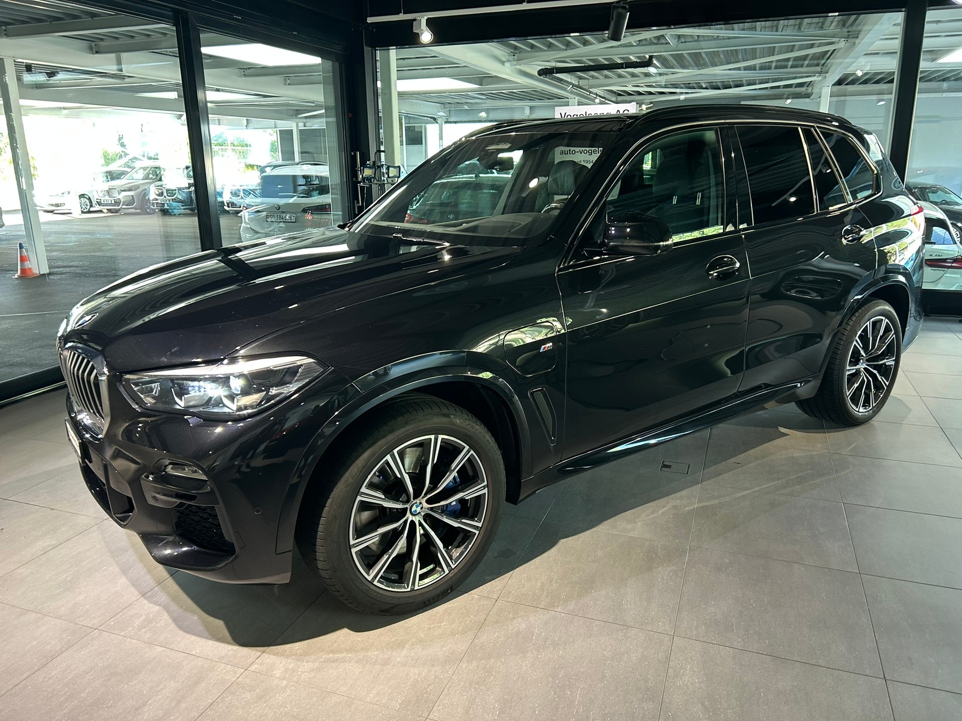 BMW X5 xDrive45e Steptronic-image-0