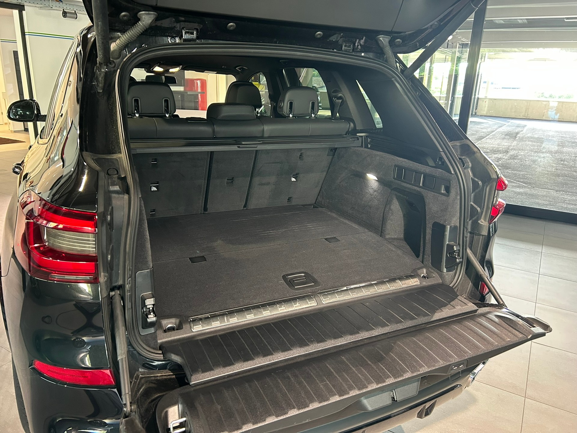 BMW X5 xDrive45e Steptronic-image-16