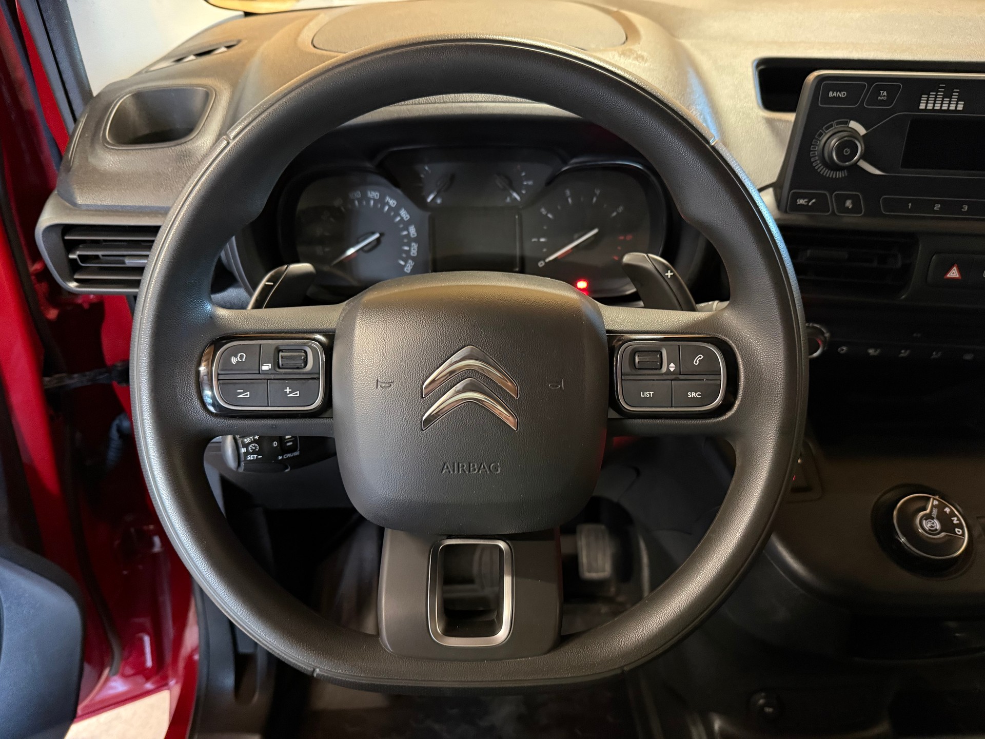 CITROEN Berlingo Van 1.5 Blue HDi 130 s/s Club EAT8 1000kg-image-7