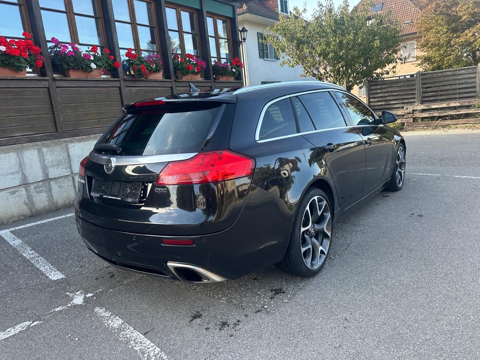 OPEL Insignia Sports Tourer 2.8 Turbo OPC 4WD Automatic-image-3