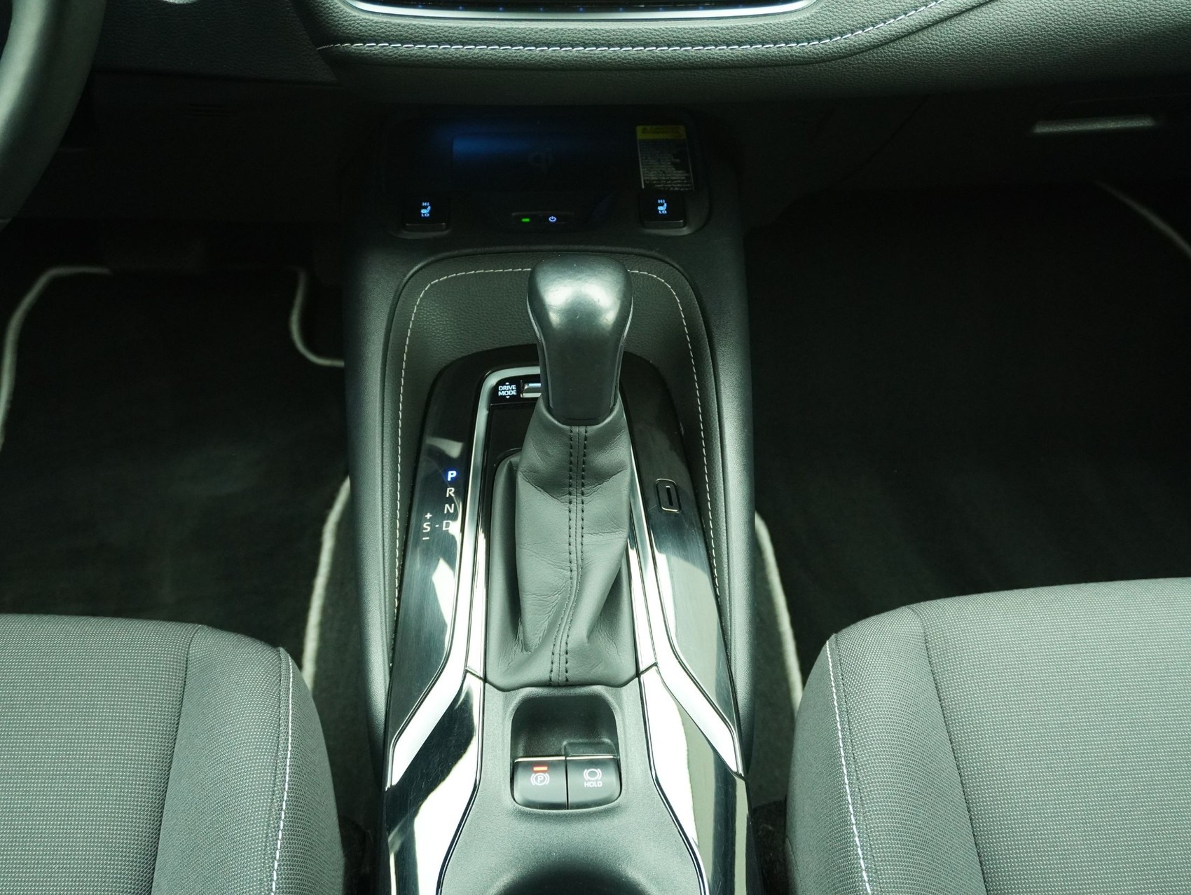 TOYOTA Corolla Touring Sports 2.0 HSD Trend-image-15