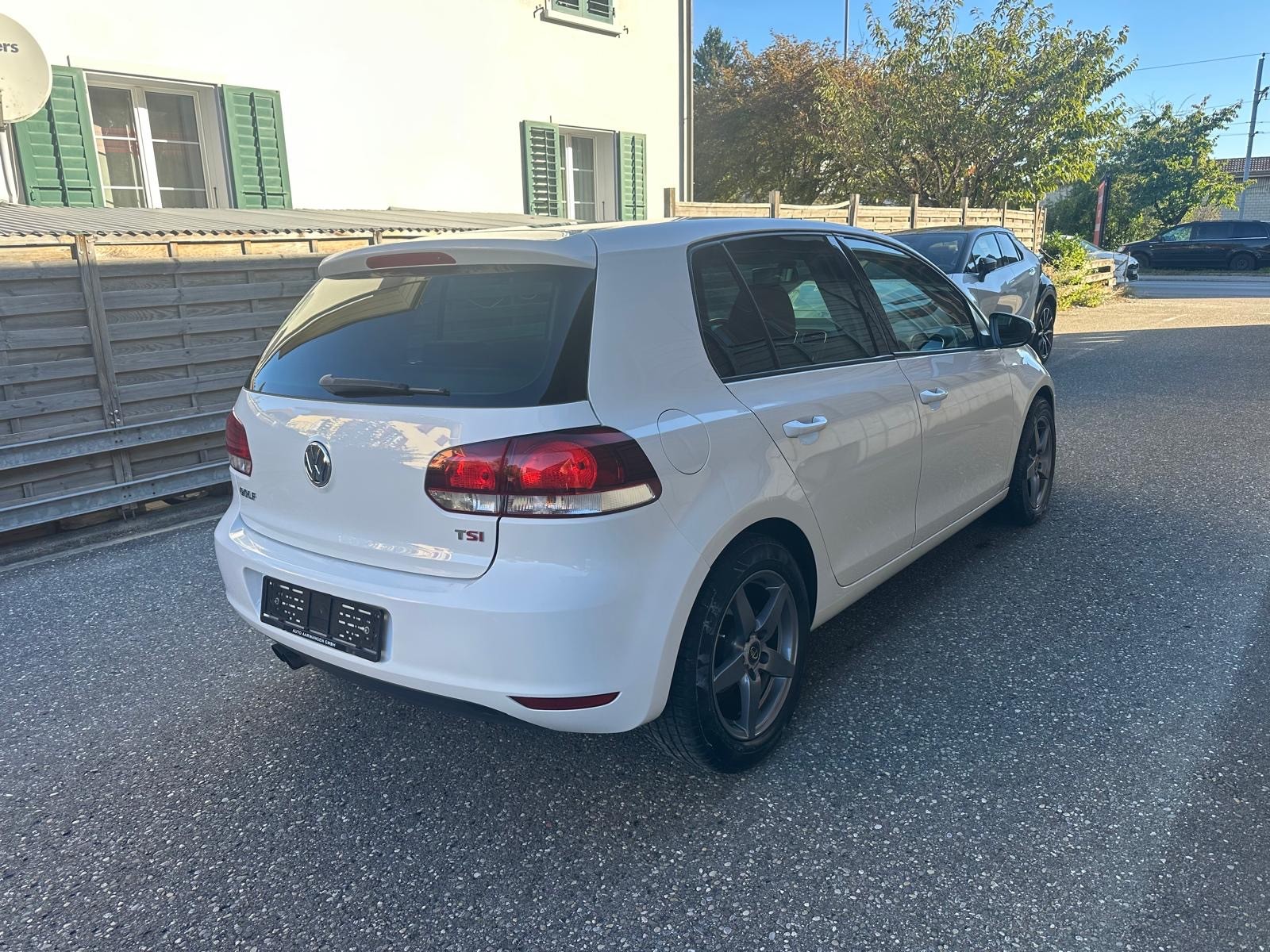 VW Golf 1.4 TSI Highline-image-2