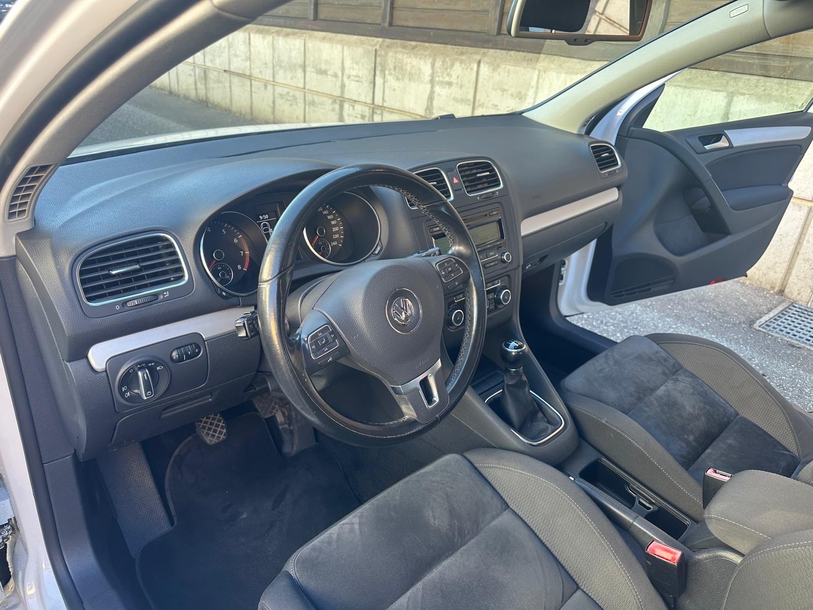 VW Golf 1.4 TSI Highline-image-8