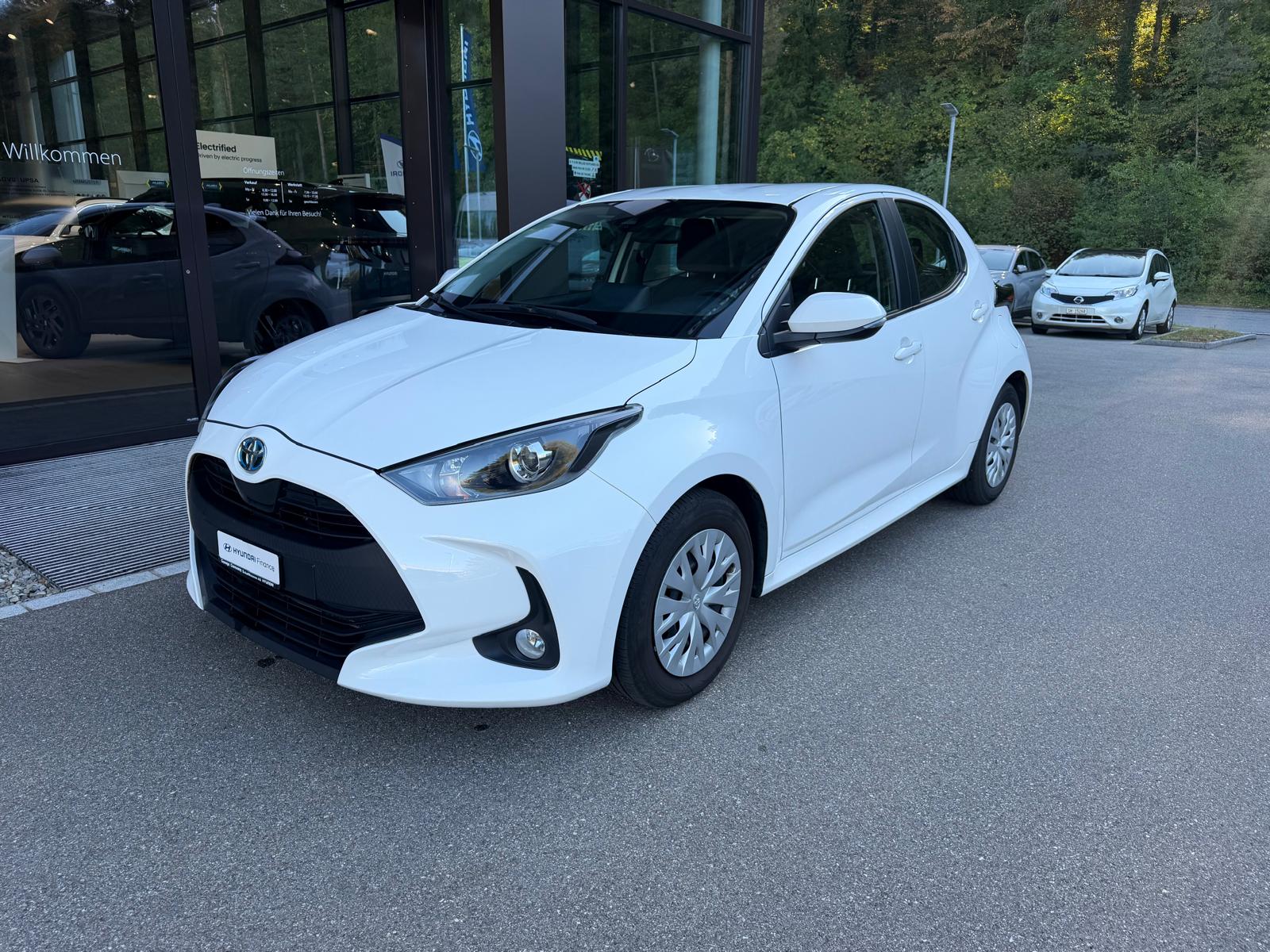 TOYOTA Yaris 1.5 Comfort e-CVT-image-1