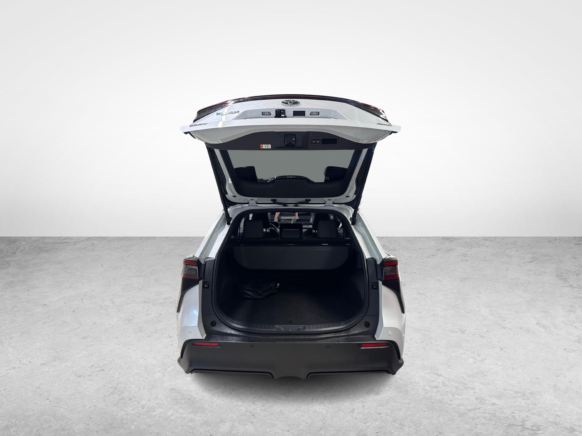 TOYOTA bZ4X Premium AWD + Ruote invernali & Servizi inclusi-image-12