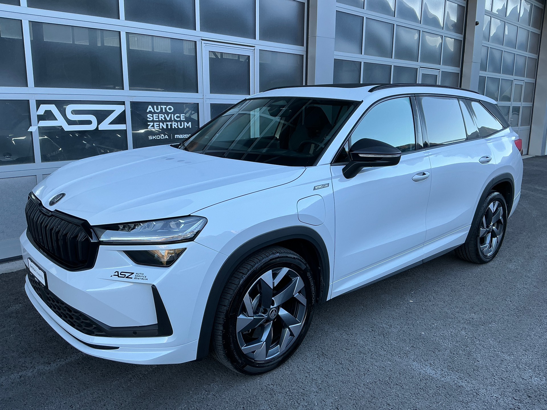 SKODA Kodiaq 1.5 TSI PHEV SportLine 2WD-image-0