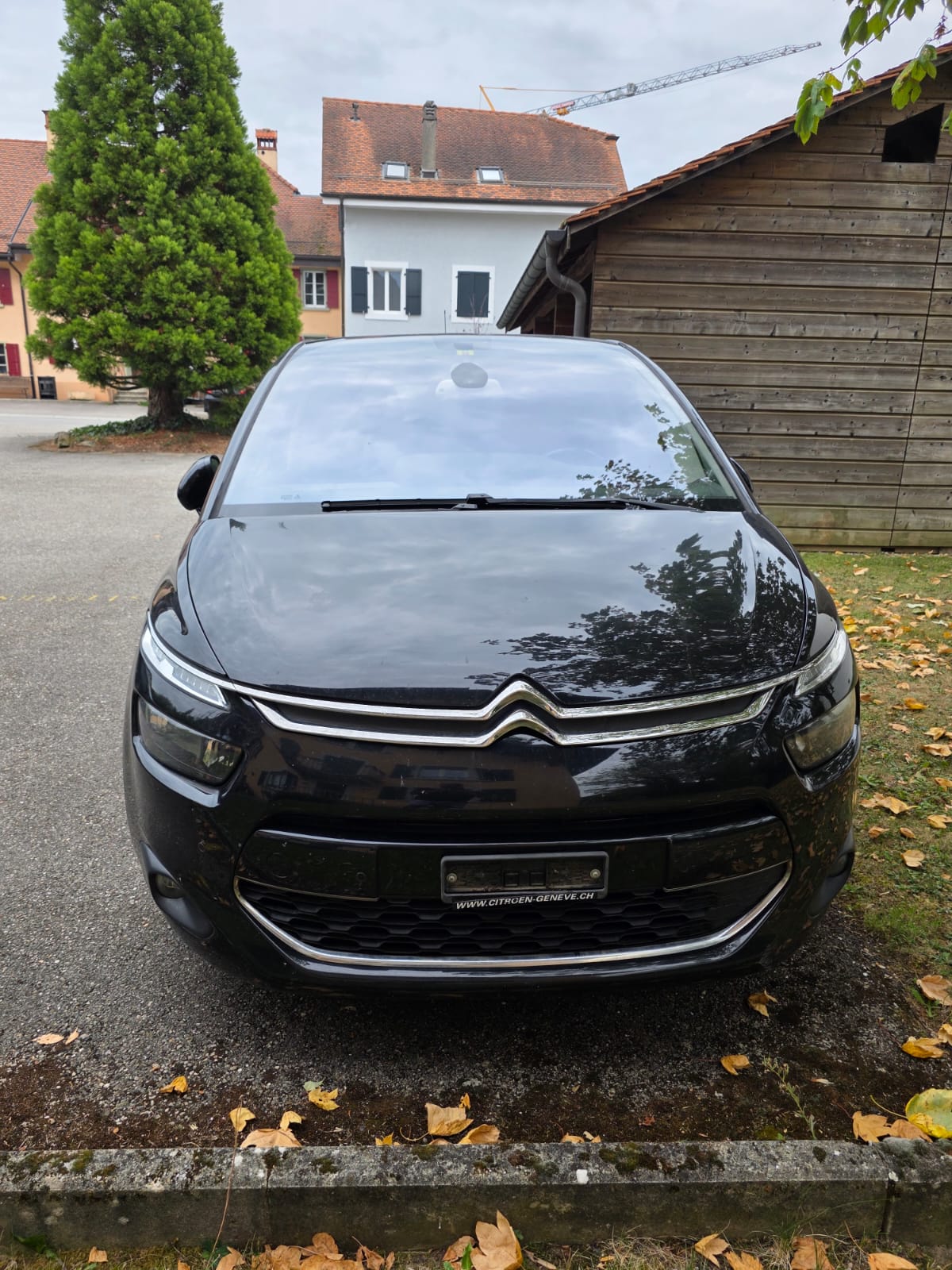 Car photo