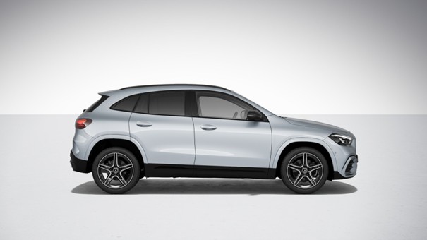MERCEDES-BENZ GLA 220 4Matic 8G-DCT-image-4