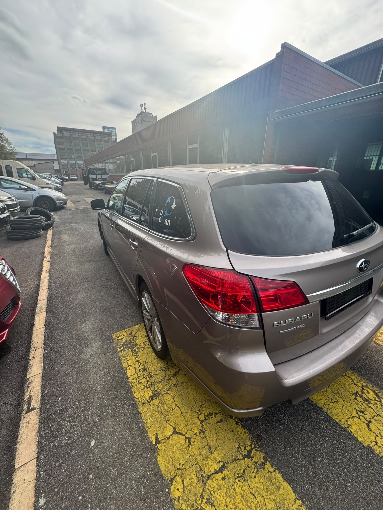 SUBARU Legacy 2.5i Swiss AWD Lineartronic-image-5