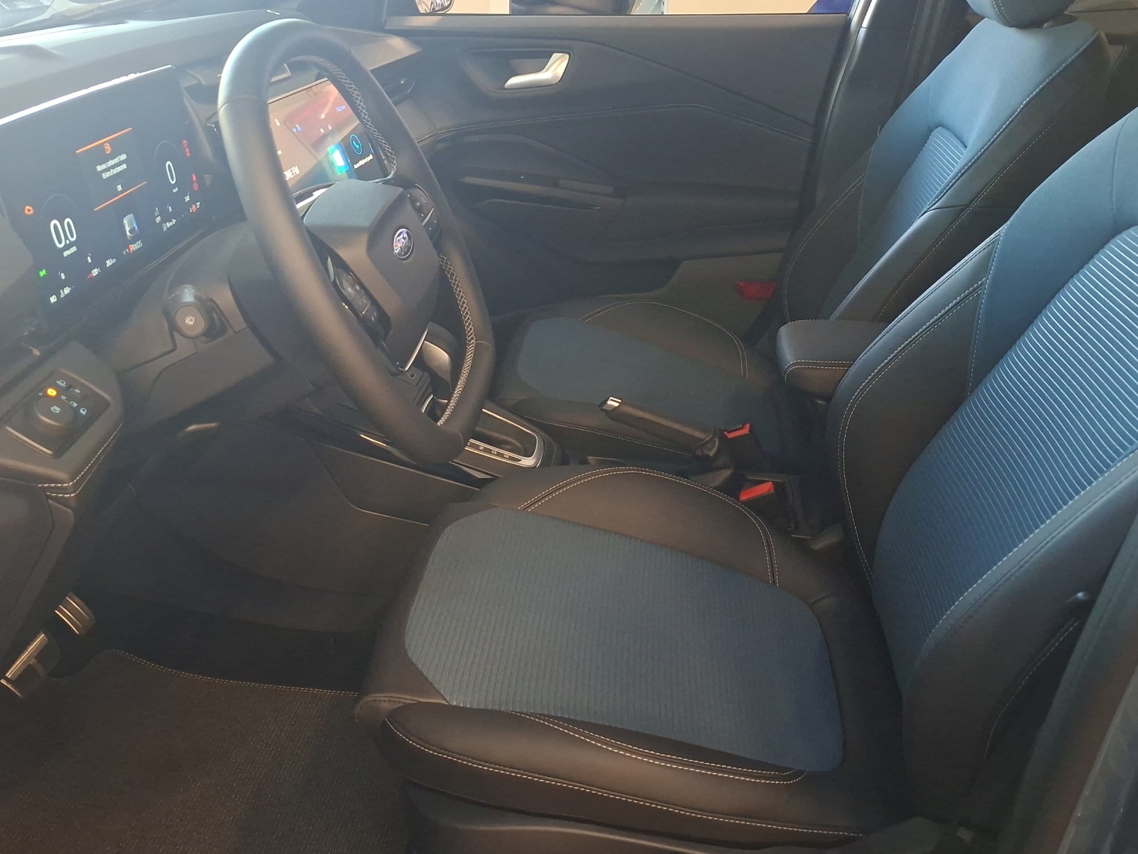 FORD Puma 1.0 MHEV BlueCruise Edition Automatique-image-4