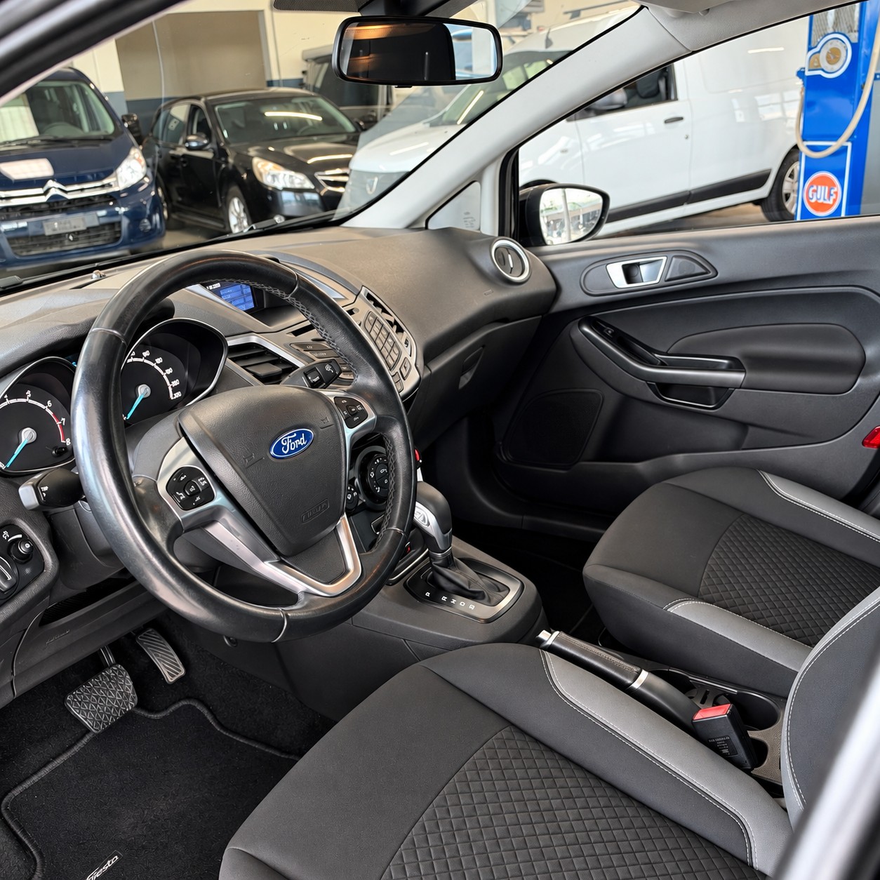 FORD Fiesta 1.0 SCTi Titanium PowerShift-image-6