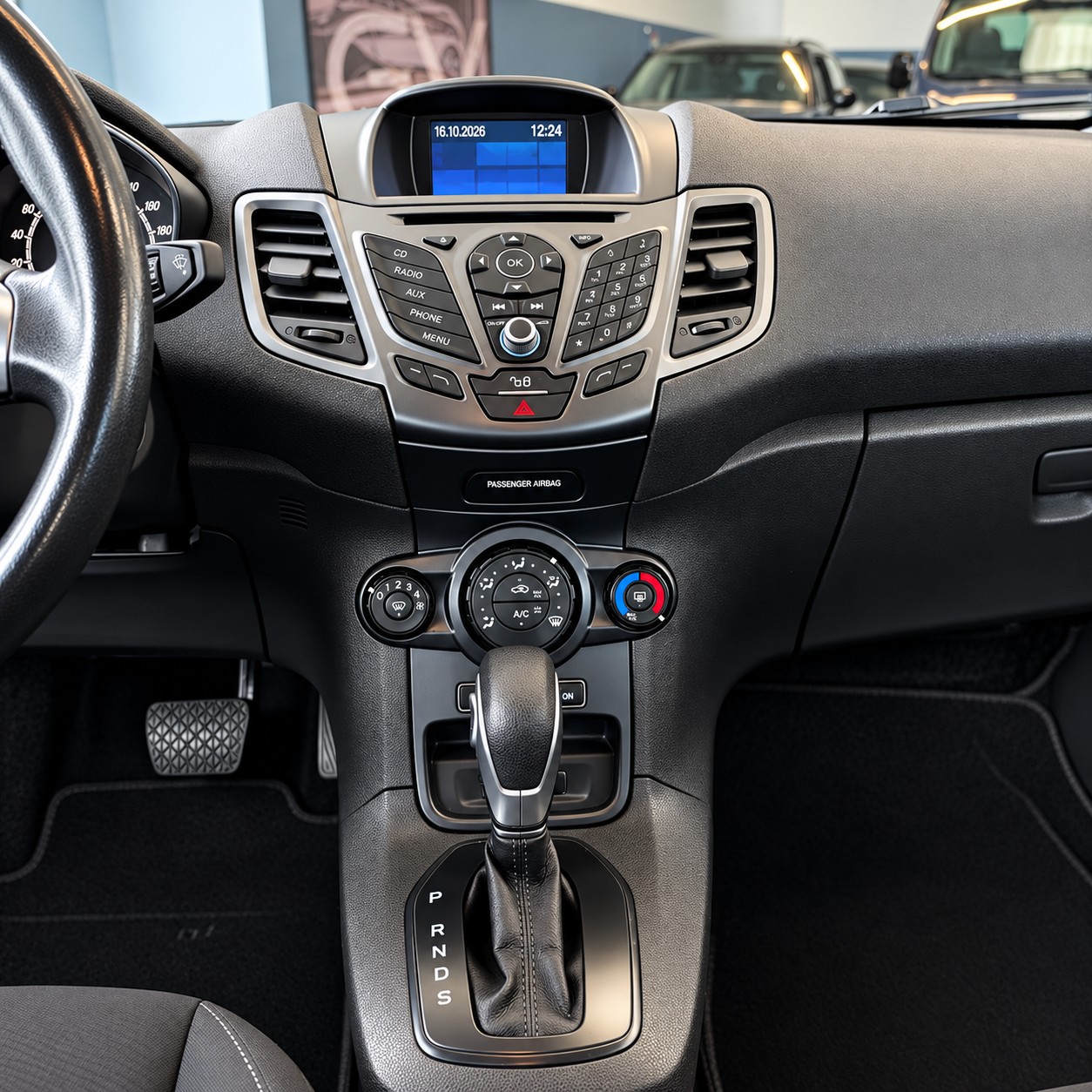 FORD Fiesta 1.0 SCTi Titanium PowerShift-image-10