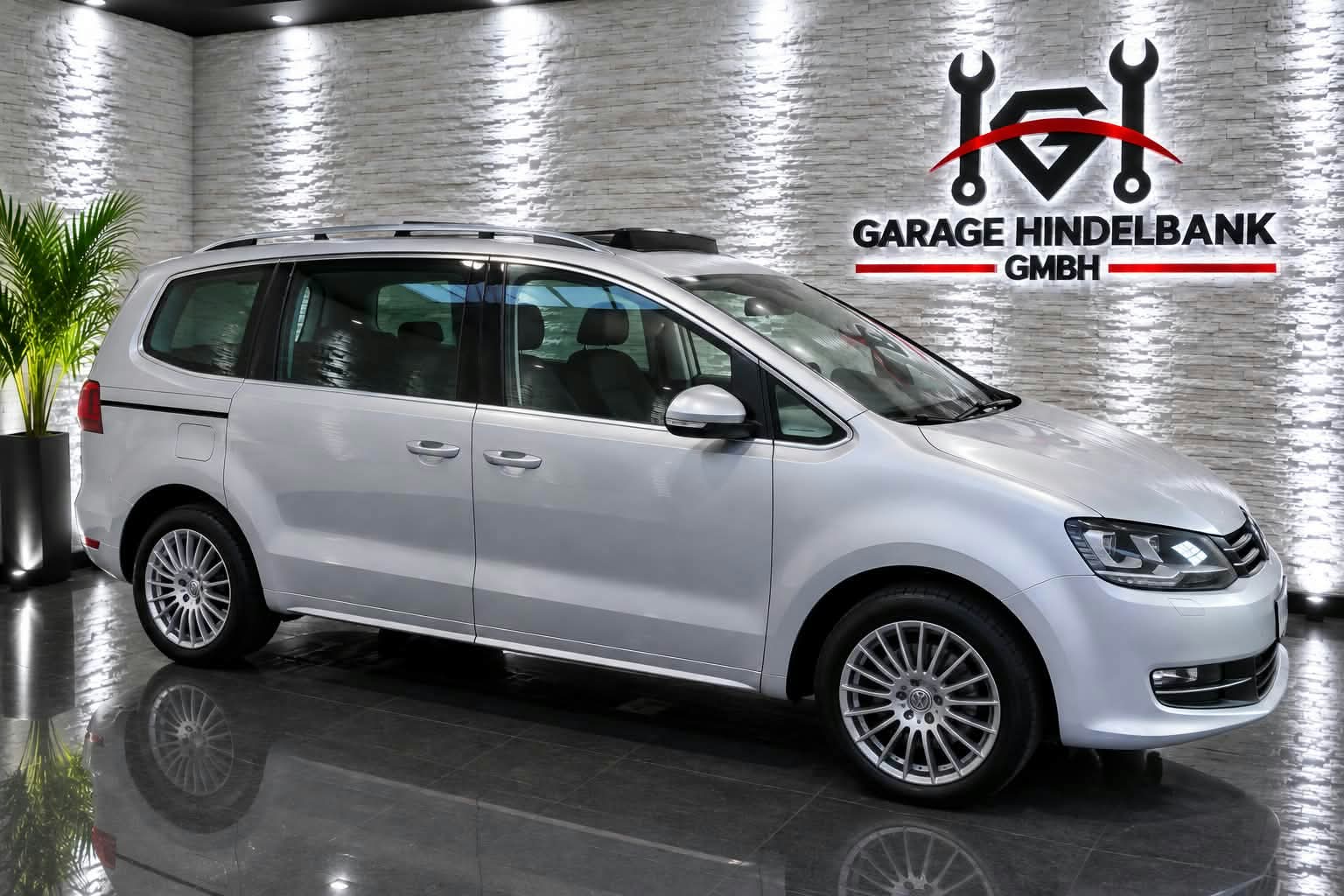 VW Sharan 2.0 TDI BMT Comfortline DSG-image-4