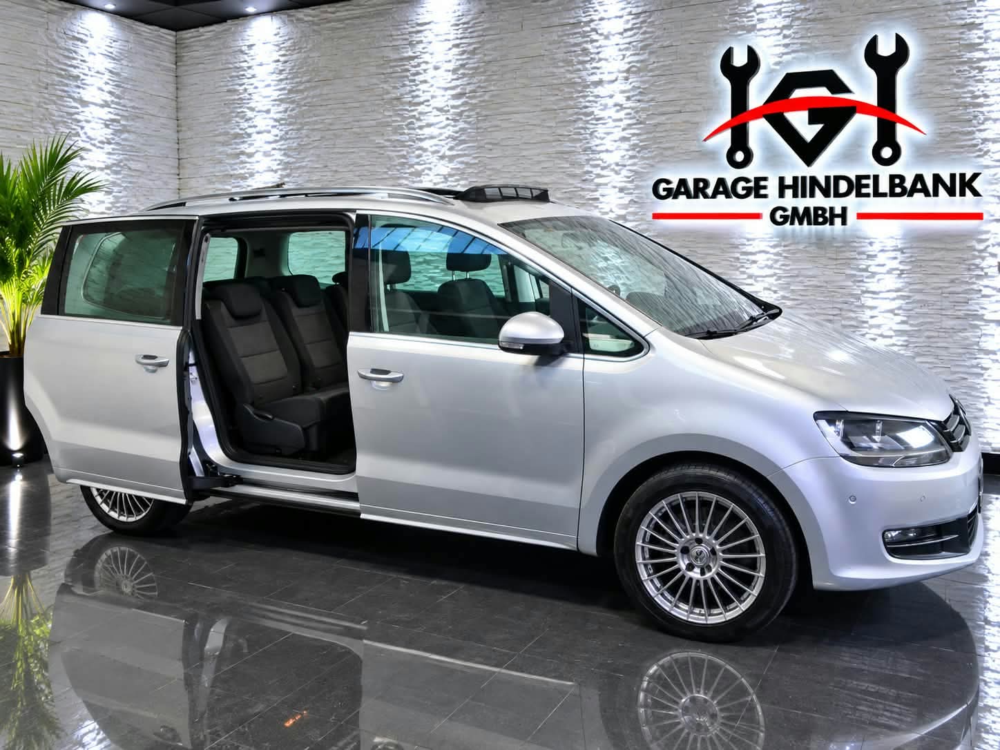 VW Sharan 2.0 TDI BMT Comfortline DSG-image-6