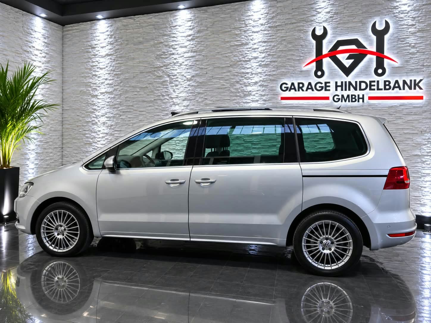 VW Sharan 2.0 TDI BMT Comfortline DSG-image-7