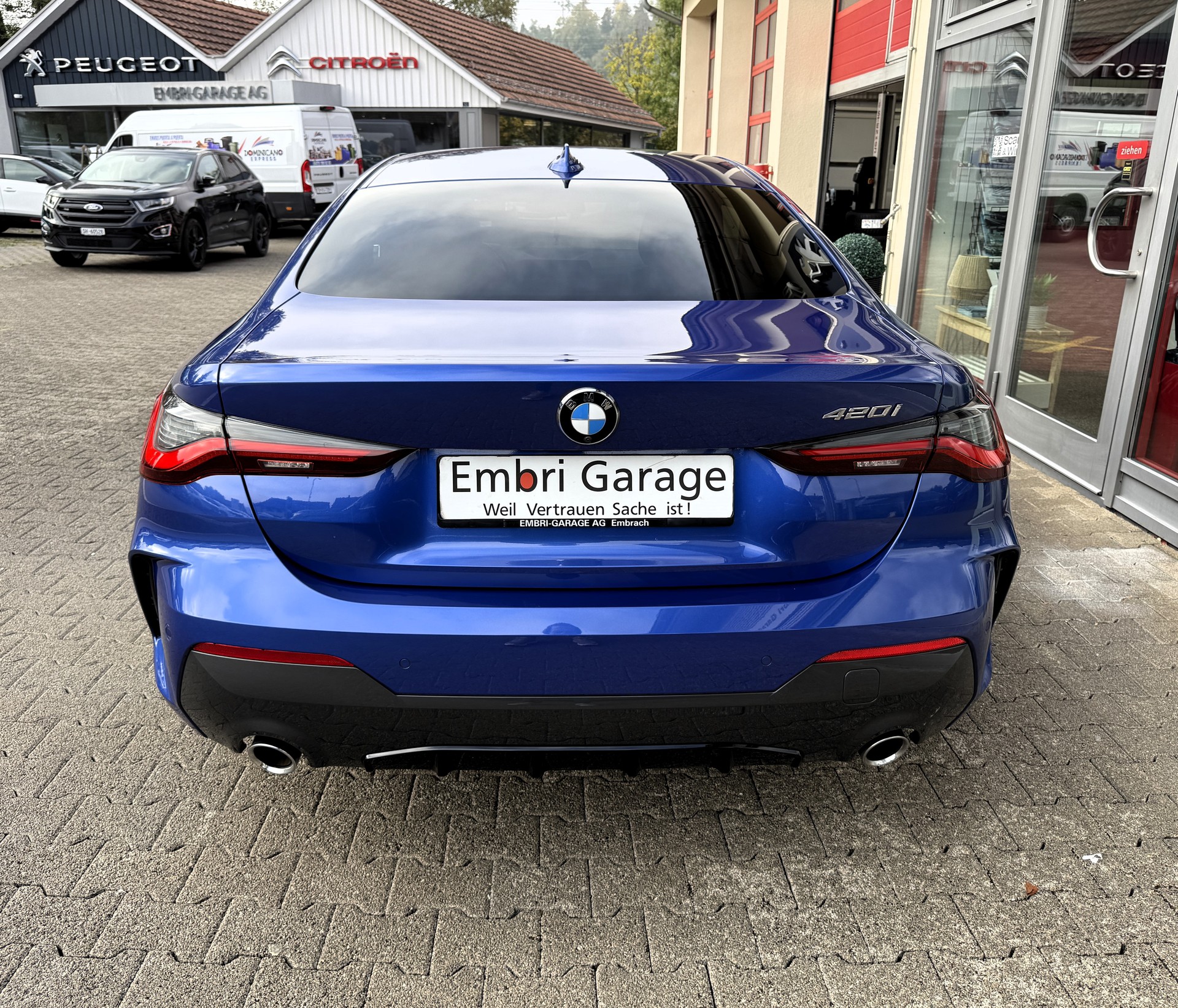 BMW 420i Coupé Steptronic M Sport-image-8
