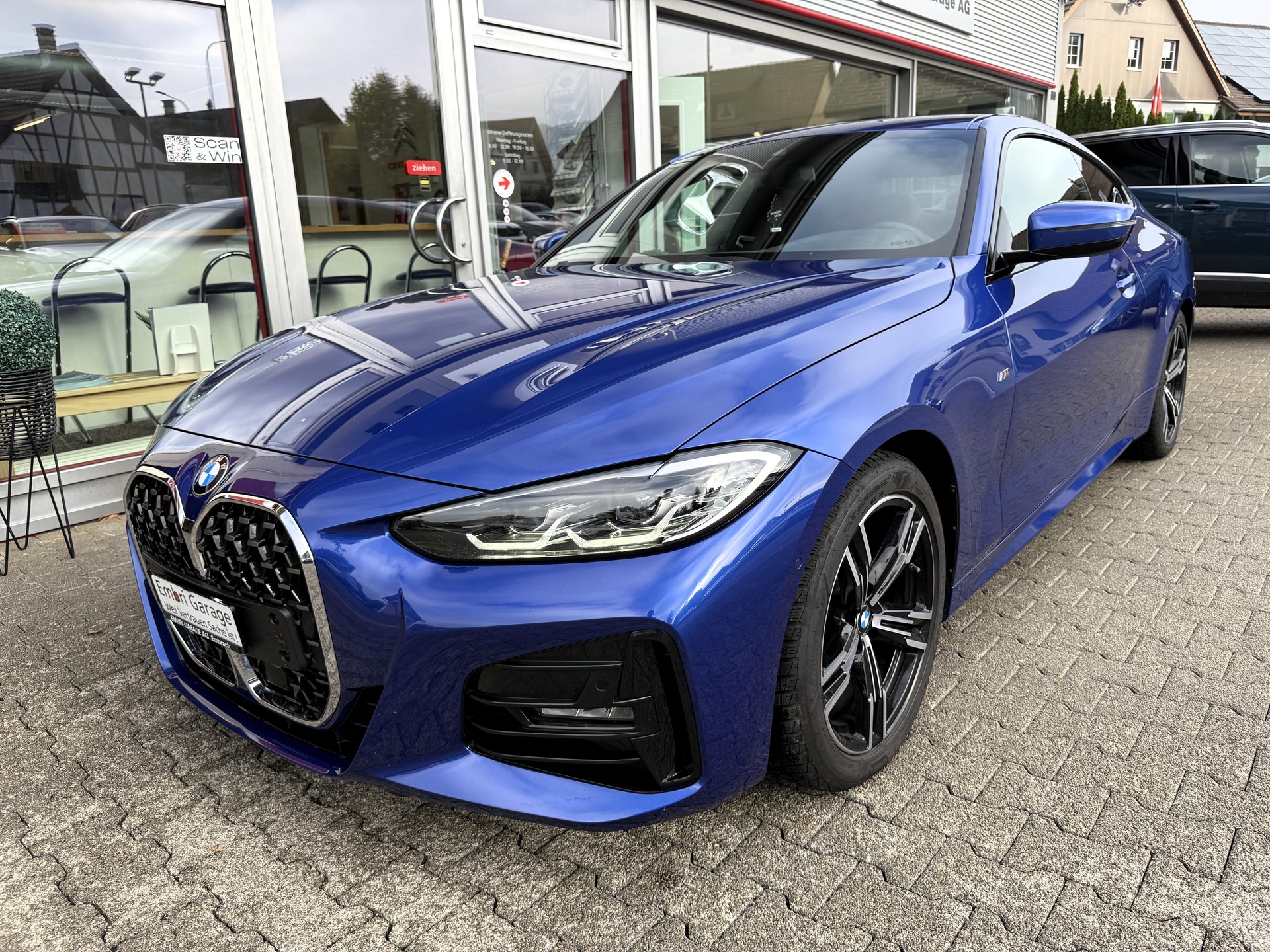 BMW 420i Coupé Steptronic M Sport-image-2