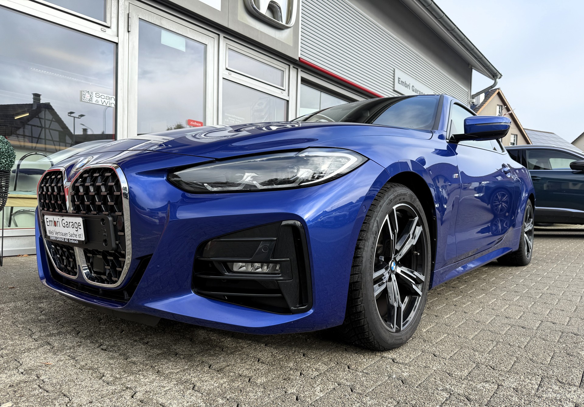 BMW 420i Coupé Steptronic M Sport-image-4