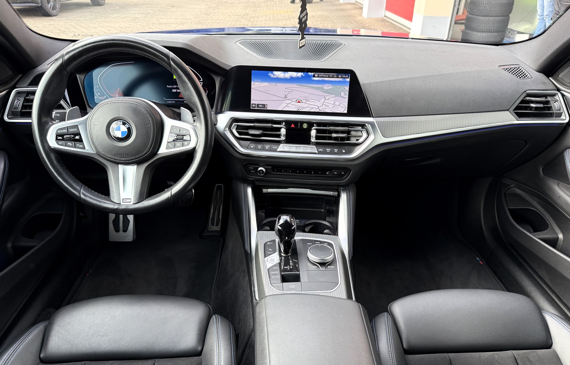 BMW 420i Coupé Steptronic M Sport-image-12