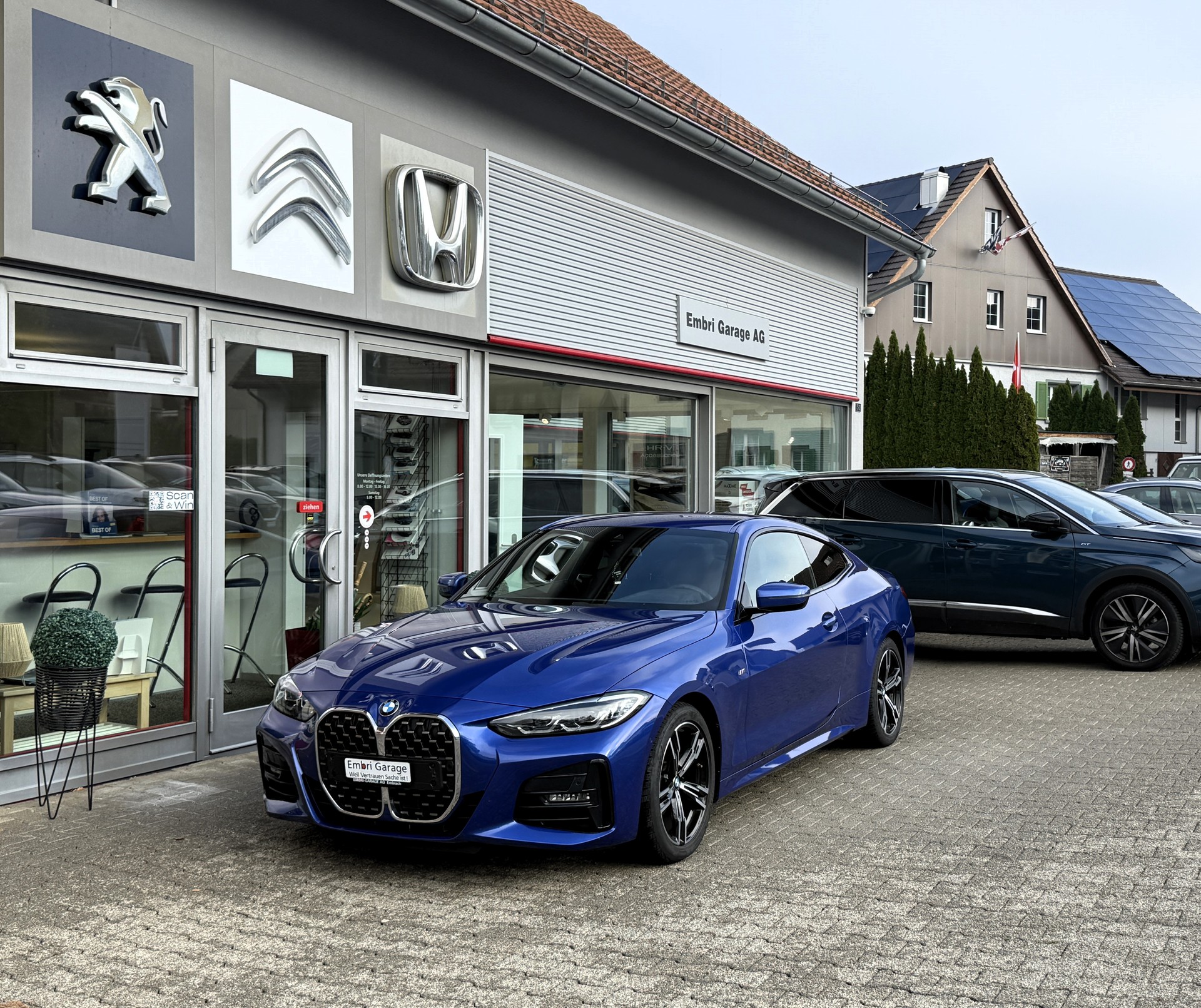 BMW 420i Coupé Steptronic M Sport-image-0