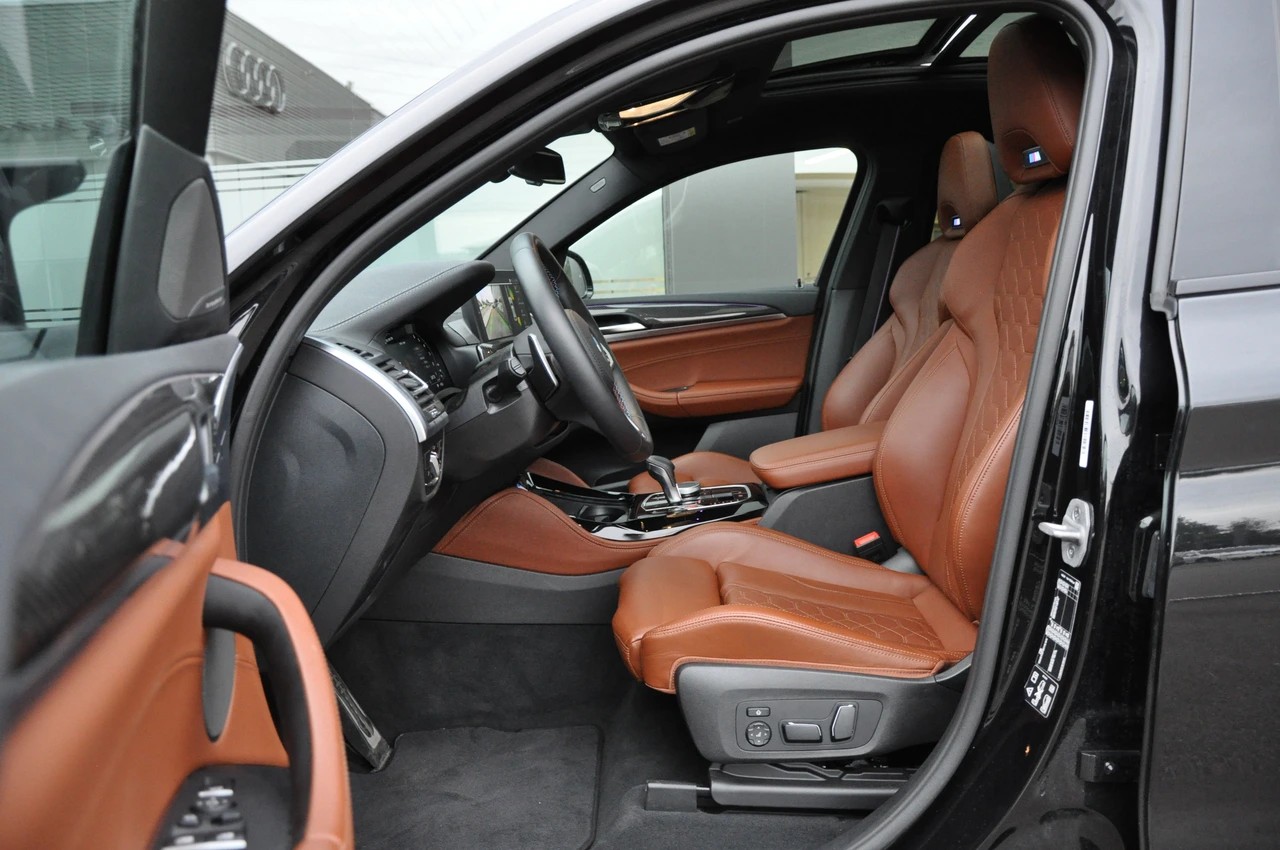 BMW X4M xDrive M Competition Steptronic-image-16