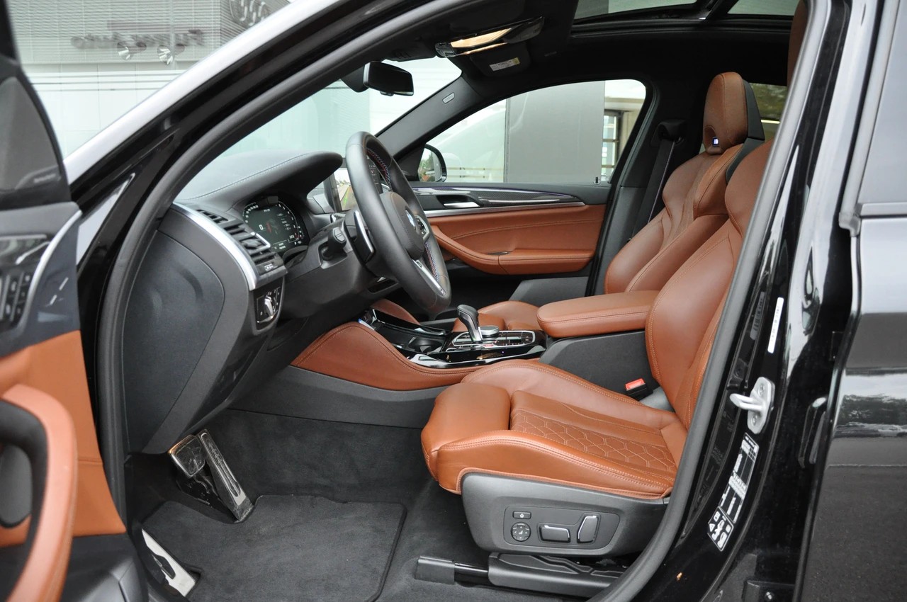 BMW X4M xDrive M Competition Steptronic-image-18