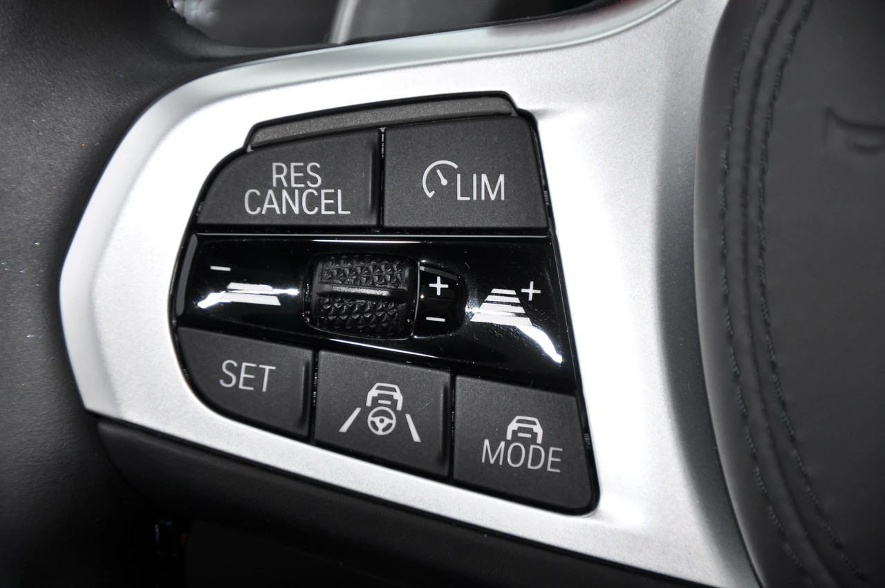 BMW X4M xDrive M Competition Steptronic-image-26