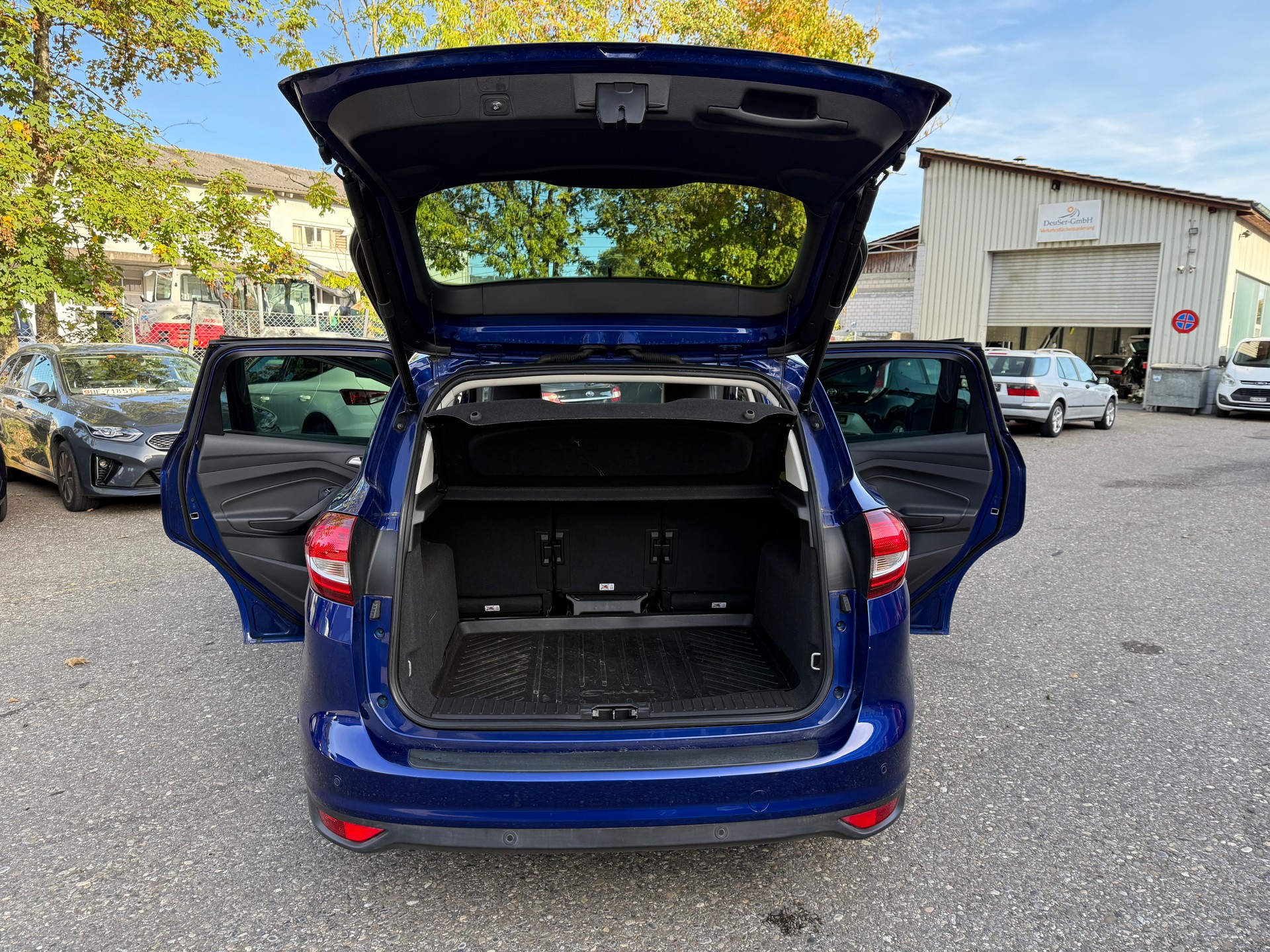 FORD C-Max 1.5 SCTi Titanium Automat-image-13