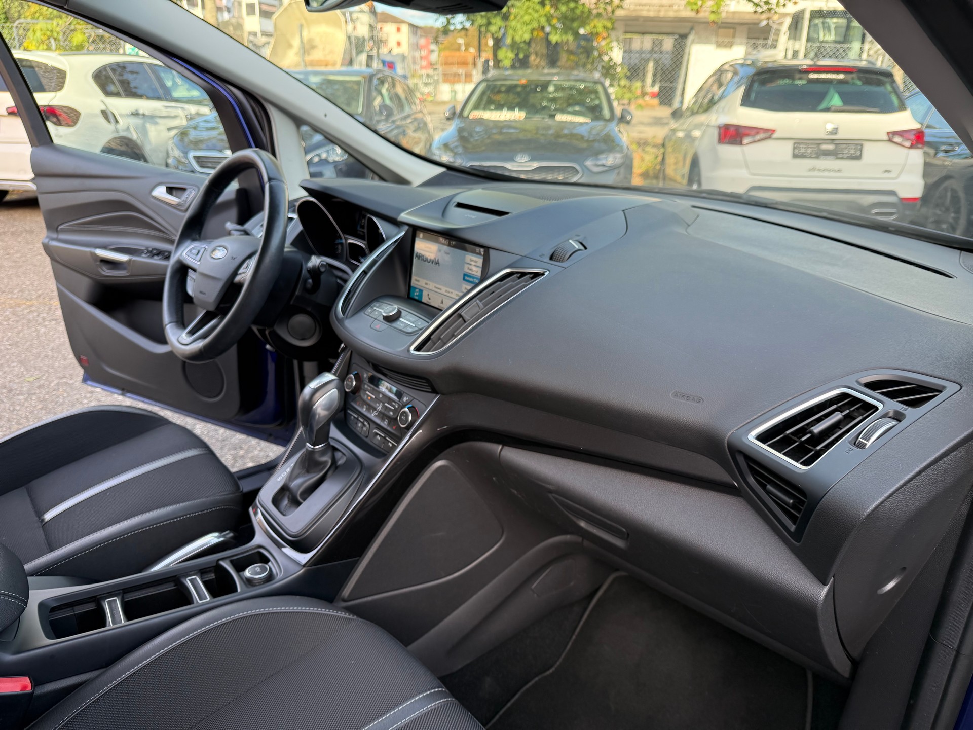 FORD C-Max 1.5 SCTi Titanium Automat-image-10