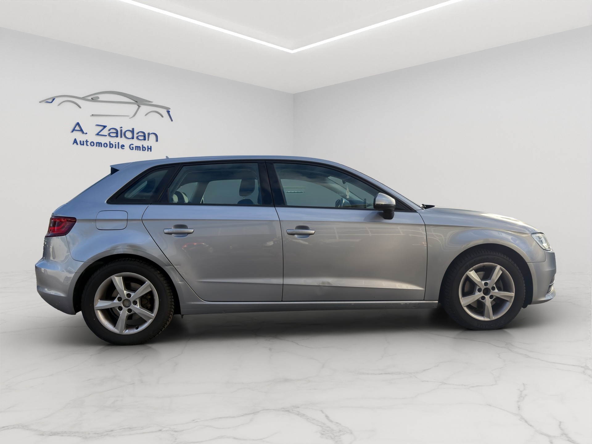 AUDI A3 Sportback 1.4 TFSI Ambition-image-3
