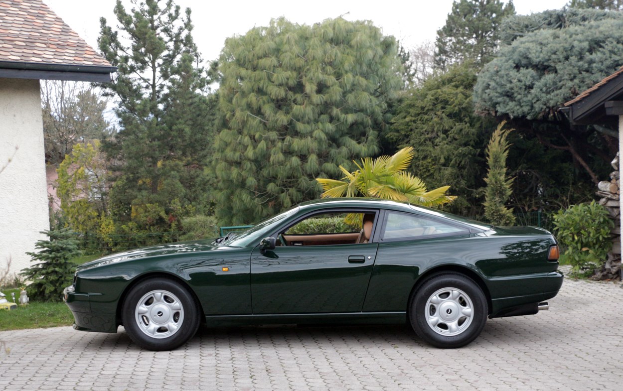 ASTON MARTIN Virage-image-20
